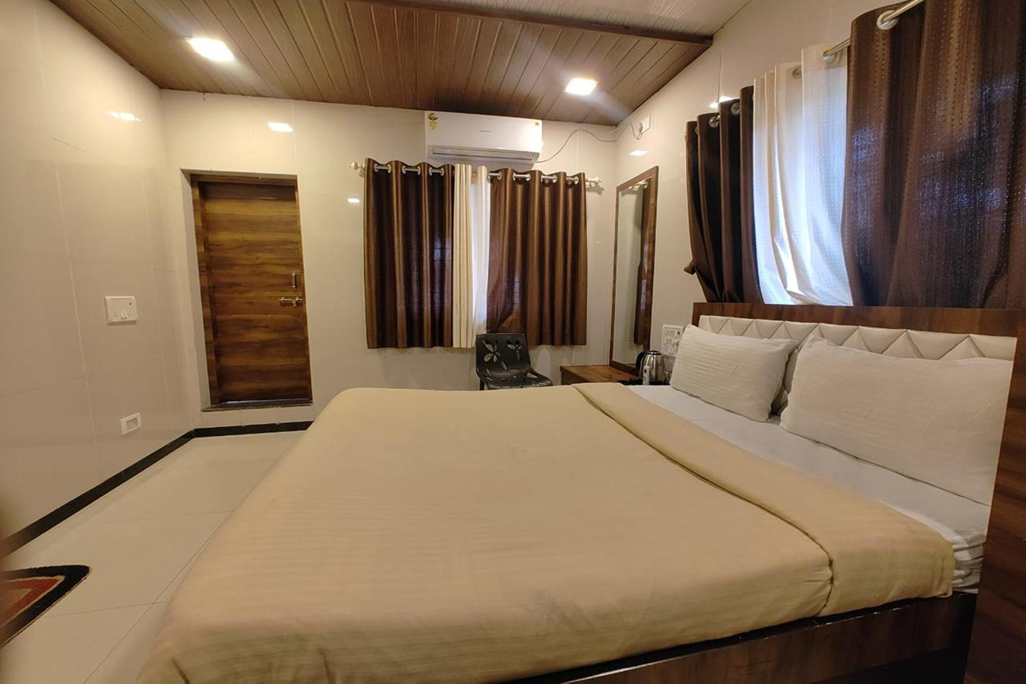 Crystal Villa Panchgani Buitenkant foto